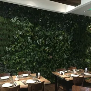 높은 품질의 인공 식물 벽 수직 녹색 벽 배경 장식