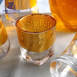 Jarra de vidrio de 64 onzas con tapa de cristal, jarra de agua con mango, buena bebida para zumo casero y agua con oro - Product Image 3