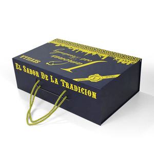 Coffret cadeau magnétique de luxe <span class=keywords><strong>bleu</strong></span> <span class=keywords><strong>marine</strong></span> <span class=keywords><strong>mat</strong></span> avec logo personnalisé et ensemble de sacs cadeaux - Product Image 3