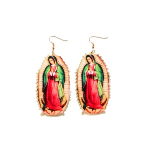 핫 세일 빈티지 아크릴 귀걸이 성명 예수 마돈나 귀 반지 수지 매달려 후크 귀걸이 여성용 - Product Image 3