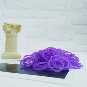 <span class=keywords><strong>Bracelet</strong></span> en caoutchouc synthétique TPR tressé, couleurs arc-en-ciel violettes, haute élasticité, personnalisable OEM, <span class=keywords><strong>pour</strong></span> <span class=keywords><strong>loom</strong></span> bands DIY - Product Image 3