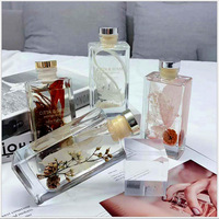 Bouteille en verre soufflé carrée de 150 ml sans flamme pour diffuseur à bâtonnets, décorative, en verre sodocalcique, pour huiles essentielles et parfums de voiture