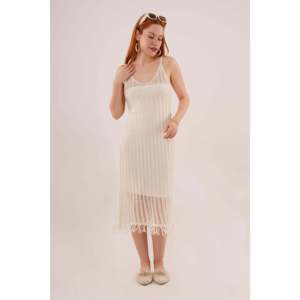 Vestido largo ecru con detalle de borlas caladas, tirantes finos, espalda descubierta, tejido translúcido, estilo casual. - Product Image 3