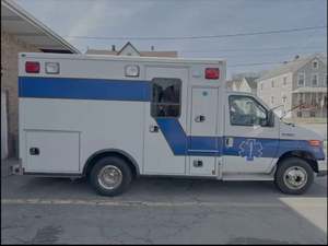 Véhicules d'urgence et <span class=keywords><strong>ambulances</strong></span> AEV FORDS - Product Image 3