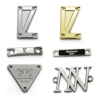 Étiquette métallique personnalisée en alliage de zinc, logo de marque gravé en relief, plaque métallique à coudre pour vêtements, hijab, sacs