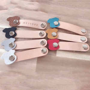 Étiquettes d'identification pour stéthoscope en cuir, plusieurs couleurs, 1,5x7, forme de chat, accessoires médicaux pour médecins - Product Image 5