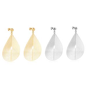 Boucles d'oreilles créoles grandes en acier inoxydable plaqué or 18 carats PVD, bijoux en acier chirurgical, boucles d'oreilles pendantes - Product Image 6