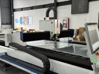 Machine de découpe laser CNC automatique à fibres optiques JLKJ avec contrôle Cypcut HIWIN pour ligne de production de bobines métalliques - Prix usine