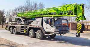 رافعة زوملايون محمولة على شاحنة بحمولة 50 طن طراز ZTCA562 بذراع ممتد 61 متر ومحرك يوتشاي وناقل حركة ومضخة عالية الكفاءة للبناء - Product Image 4