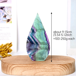 Vente en gros de pierres de guérison en fluorite arc-en-ciel naturelle sculptée en forme de flamme pour la décoration - Product Image 4