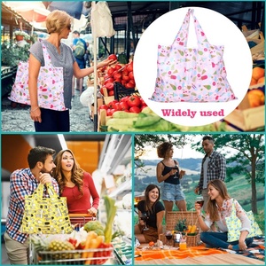 Sac de courses à bandoulière imperméable personnalisé GRS Factory, sac fourre-tout pliable avec logo imprimé - Product Image 5