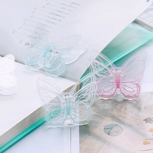 Clips de reliure en <span class=keywords><strong>acrylique</strong></span> multicolores mignons en forme de papillon, clips pour planificateur, pince à papier, fournitures de bureau décoratives, papeterie scolaire - Product Image 5