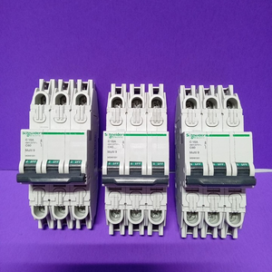 เบรกเกอร์เมอร์ลินเจอริน MGN61331/รับประกันหลายปี<span class=keywords><strong>9</strong></span> C60 C 15A จำนวนมากรับประกัน3ปี - Product Image 1