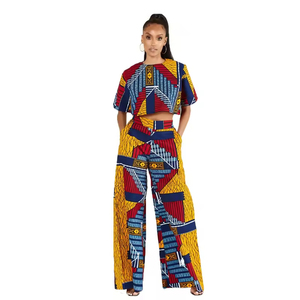 Crop top court dévoilant le ventre, pantalon droit ample, ensemble coloré à manches courtes et col rond, vente en gros directe usine - Product Image 2