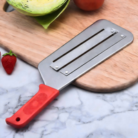 Trancheuse manuelle en acier inoxydable pour légumes, râpe à chou robuste, outil de cuisine facile à nettoyer pour la préparation de salades et de légumes.