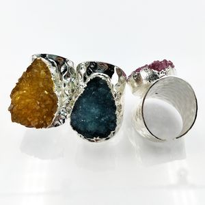 卸売シルバーメッキ天然瑪瑙ドルジーリングマルチカラーシルバーリングフリーフォームブリリアントドルーシージェムストーンジオードジュエリーリング - Product Image 3