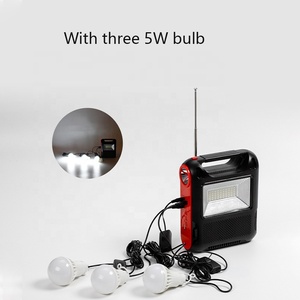 Bombilla de luz flash LED de <span class=keywords><strong>carga</strong></span> <span class=keywords><strong>solar</strong></span> Radio FM 18650 batería para acampar al aire libre luz Altavoz <span class=keywords><strong>solar</strong></span> Bluetooth inalámbrico al aire libre - Product Image 4