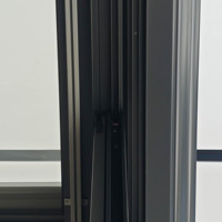 Deioux Hochleistungs-UPVC-Doppelschiebefenster mit Dreifach-Schienensystem für Balkone zum Direktpreis ab Werk