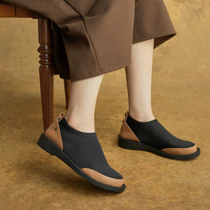 Zapatos de tacón bajo de cuero elásticos con bloques de color, estilo británico, novedad de otoño - Product Image 1