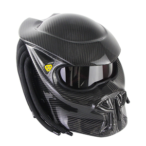 Casco de Motocicleta Integral Ligero de Fibra de Carbono <span class=keywords><strong>con</strong></span> Luces LED, Diseño Abatible, <span class=keywords><strong>Trenzas</strong></span>, Casco Predator <span class=keywords><strong>con</strong></span> Forro de Espuma - Product Image 1