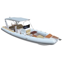 Certification CE 28FT Tube en PVC Coque en fibre de verre Fond en V profond Bateau de pêche rigide avec cuisinière à gaz et réfrigérateur