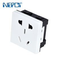 Stopkontak Universal Lima Lubang NEPCI 45X45MM Cina XJY-QB-44 Modul Catu Daya 5 Pin 10A