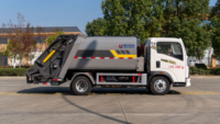 Camion compacteur de déchets Sinotruk Howo 4x2 5,8 m3 Diesel Manuel Euro 6, compression hydraulique, véhicule de collecte des ordures
