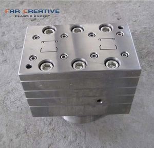 Profil <span class=keywords><strong>de</strong></span> goulotte <span class=keywords><strong>de</strong></span> câble <span class=keywords><strong>de</strong></span> panneau <span class=keywords><strong>de</strong></span> mur en plastique <span class=keywords><strong>de</strong></span> <span class=keywords><strong>Pvc</strong></span> faisant la ligne <span class=keywords><strong>de</strong></span> machine d'extrusion pour le panneau d'armoire <span class=keywords><strong>de</strong></span> seuil <span class=keywords><strong>de</strong></span> porte et <span class=keywords><strong>de</strong></span> cadre <span class=keywords><strong>de</strong></span> <span class=keywords><strong>fenêtre</strong></span> <span class=keywords><strong>de</strong></span> plafond - Product Image 4