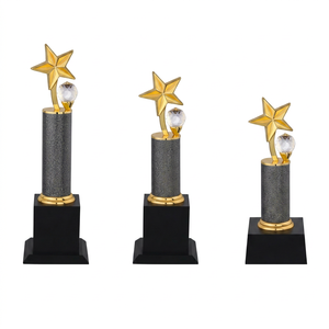 Trofeo de metal duradero con apariencia elegante para escuelas, universidades y organizaciones deportivas, trofeo estrella con diamante. - Product Image 1