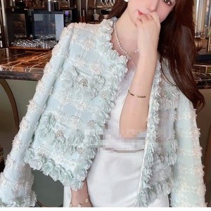 Abrigo de lana con borde de flores de lujo ligero para <span class=keywords><strong>mujer</strong></span>, Top de traje corto de un solo pecho para <span class=keywords><strong>trabajo</strong></span> pesado de celebridades de otoño - Product Image 4