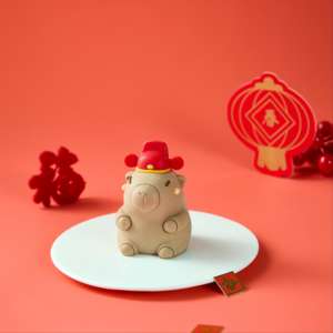 Gâteaux en forme d'animaux Gâteaux pour fêtes d'enfants Chocolat cru Gâteau de capybara sacré OEM ODM - Product Image 1