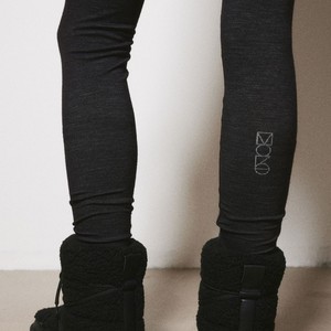 Custom Sublimated <b>Ladies</b> Lagging Sports Pants Running <b>Legging</b> Professional Manufacturer Made Sublimation <b>Ladies</b> <b>Legging</b> - Product Image 2