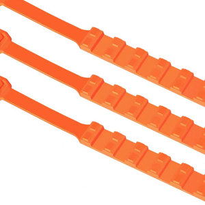Chaînes à neige Smooth Sailing Q103 en plastique nylon orange, universelles, antidérapantes pour la conduite hivernale - Product Image 5