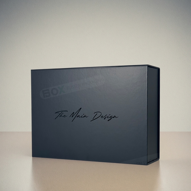 Recycled Clothes Hoodie Black Gift Packaging Custom Logo Delicate Appearance Spot Glossy Printing Magnetic Clothing Paper Boxes