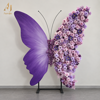 Toile de fond en fer en forme de papillon avec fleurs artificielles et design détachable pour scènes d'événements professionnels et cabines photo