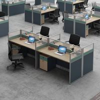 Ensemble de mobilier de bureau moderne, ergonomique, durable et convertible, avec cloison modulaire et poste de travail pour villa
