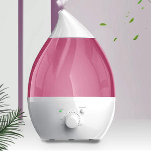 Humidificateur ultrasonique de table transfrontalier 2,4 L avec lumières colorées et diffuseur d'arômes pour usage domestique - Product Image 1