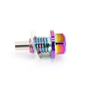 Vis de vidange d'huile en alliage d'aluminium à tête hexagonale Rainbow GR5, vis d'aspiration externe pour carter d'huile de moteur de voiture - Product Image 4