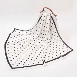 Écharpe en soie satinée 100 % soie de mûrier pour femme, collection automne-hiver, châle polyvalent en soie pour femme - Product Image 6