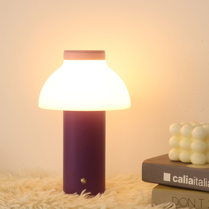 Lámpara de Escritorio LED Moderna, Regulable, Táctil, Recargable, de Metal, con 3 Colores, Lámpara de Mesa de Cuero para Adolescentes - Product Image 4
