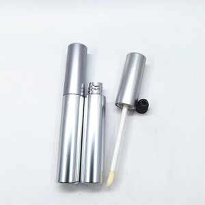 Tubo de Rímel Personalizado con Logotipo, Plateado Mate, 10 ml, Envase Vacío Redondo para Cejas, Pestañas, Delineador de Ojos y Brillo Labial - Product Image 3