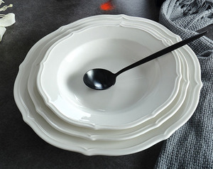 <span class=keywords><strong>Assiette</strong></span> Ovale de Dîner en Porcelaine Motif Dentelle Moderne <span class=keywords><strong>Blanche</strong></span>, Idéale pour <span class=keywords><strong>Steak</strong></span>, Salade, Dessert et Fruits, Usage Professionnel en Restaurant - Product Image 2