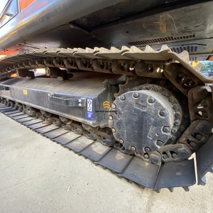 รถขุดตีนตะขาบ HITACHI ZX200 มือสอง สภาพดี ประสิทธิภาพสูง มอเตอร์/เครื่องยนต์/เกียร์/ปั๊ม/ลูกปืน ผลิตในญี่ปุ่น ผ่านการทดสอบแล้ว - Product Image 2