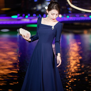 Abito da sera in velluto blu francese abito da sera da banchetto <span class=keywords><strong>elegante</strong></span> di lusso leggero e traspirante per cerimonia per adulti - Product Image 1