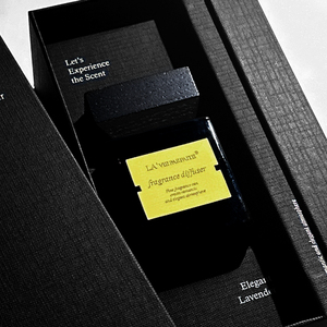 Coffret Cadeau Diffuseur Carré en Verre et Bois de Qualité Supérieure - Vente en Gros - Product Image 5