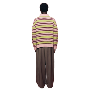 Polo de Punto Mohair con Rayas, Tejido Peludo, Cálido para Invierno, Estilo Casual Premium con Bordado de Parche Universitario - Product Image 4