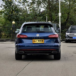 Volkswagen Tou Areg <span class=keywords><strong>Coche</strong></span> de <span class=keywords><strong>segunda</strong></span> <span class=keywords><strong>mano</strong></span> Diseño sofisticado Acabado interior Premium Sistemas avanzados de asistencia al conductor - Product Image 2