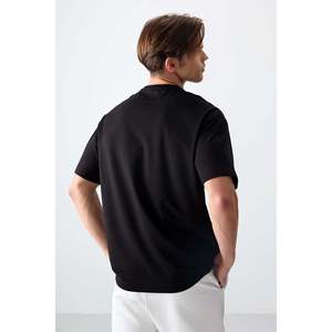 T-shirt basique pour homme Air Jones en coton noir épais et doux, coupe ample, pour un usage quotidien décontracté, modèle 88377 - Product Image 6