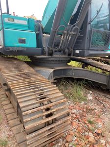 รถขุดไฮดรอลิก Kobelco SK260D มือสอง สภาพ 90% พร้อมมอเตอร์ เกียร์ ปั๊ม รวมอยู่ในราคา น้ำหนัก 26 ตัน เหมาะสำหรับงานก่อสร้าง/เกษตรกรรม ปี 2022 - Product Image 3