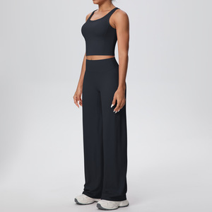 Ensemble de sport 5 pièces pour femmes grandes tailles, couleur unie, comprenant des leggings d'entraînement taille haute et des brassières de sport - Product Image 3